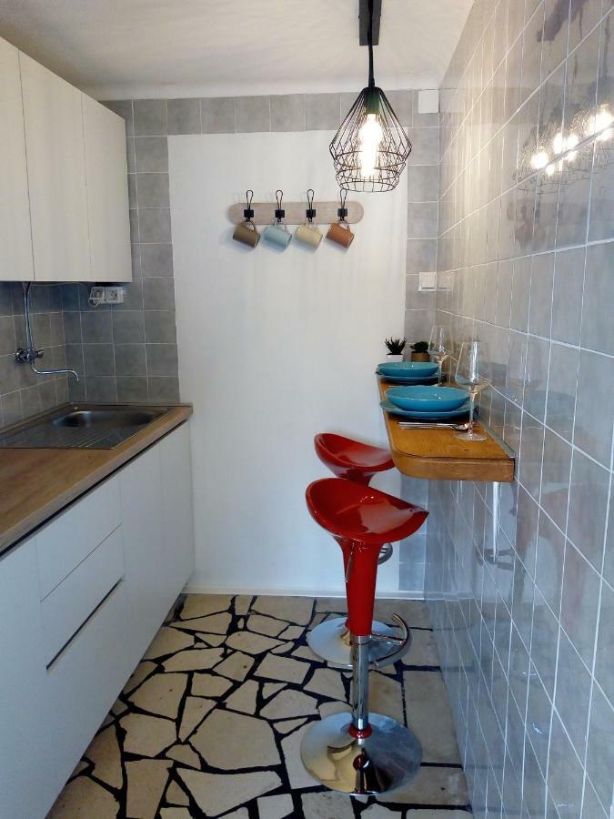 Apartmani Paulo Vis Exterior foto
